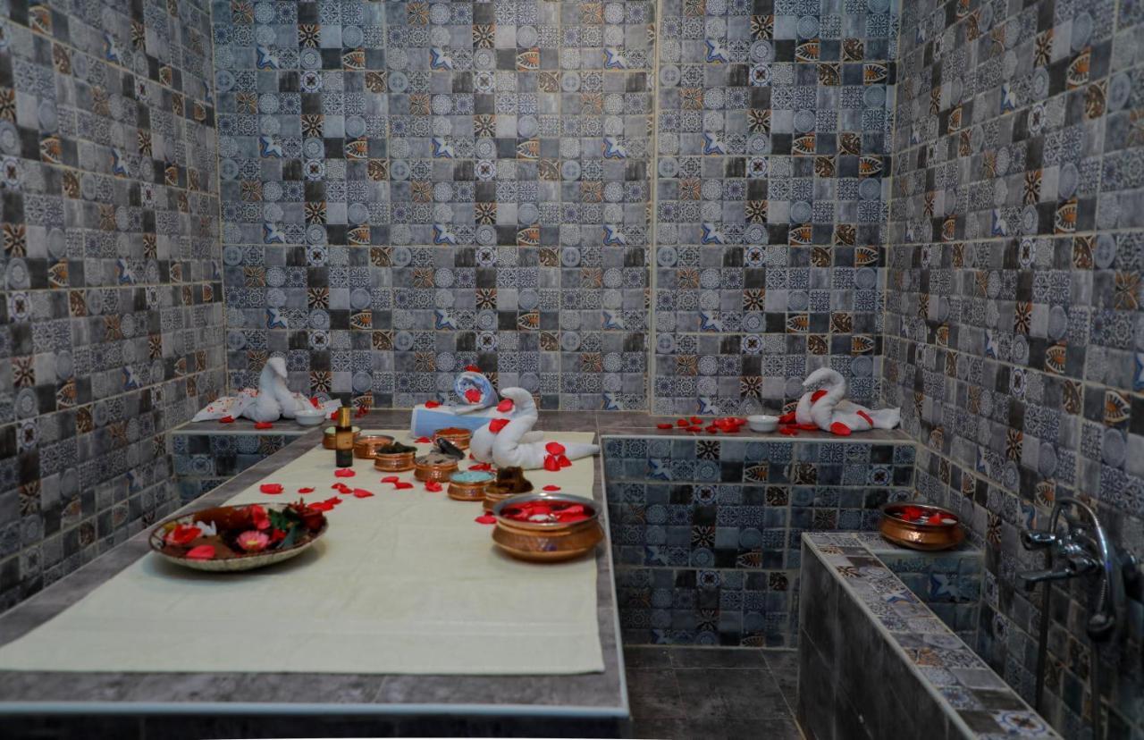 Loumage Suites And Spa Manama Eksteriør billede